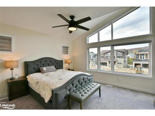 106 Stoneleigh Drive, The Blue Mountains, ON - Indoor Photo Showing Bedroom