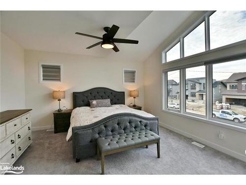 106 Stoneleigh Drive, The Blue Mountains, ON - Indoor Photo Showing Bedroom