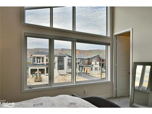 106 Stoneleigh Drive, The Blue Mountains, ON - Indoor Photo Showing Bedroom