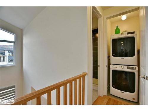 106 Stoneleigh Drive, The Blue Mountains, ON - Indoor Photo Showing Laundry Room