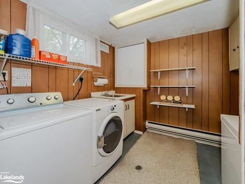 600 David Street, Gravenhurst, ON - Indoor Photo Showing Laundry Room