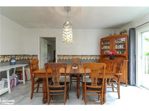 55 River Ave Crescent, Wasaga Beach, ON - Indoor Photo Showing Dining Room