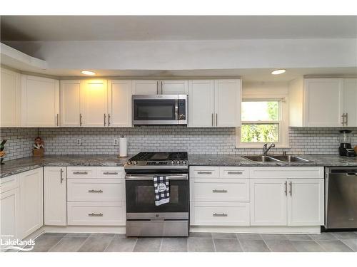 55 River Ave Crescent, Wasaga Beach, ON - Indoor Photo Showing Kitchen With Double Sink