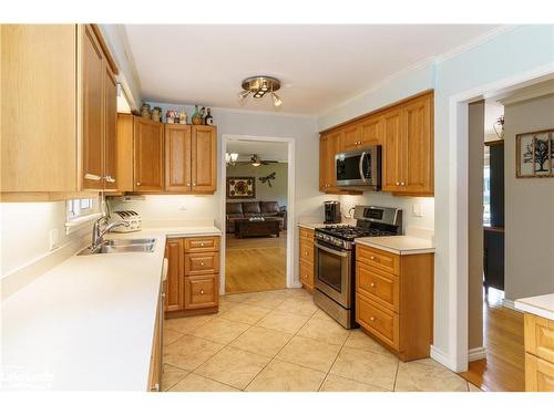 25 Kaye Road, Bracebridge, ON - Indoor Photo Showing Kitchen With Double Sink