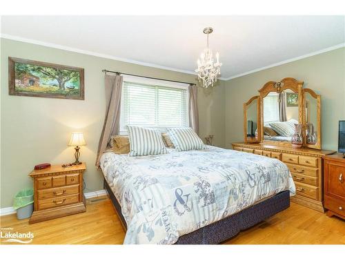 25 Kaye Road, Bracebridge, ON - Indoor Photo Showing Bedroom