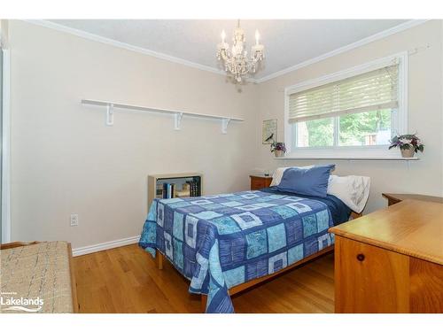 25 Kaye Road, Bracebridge, ON - Indoor Photo Showing Bedroom