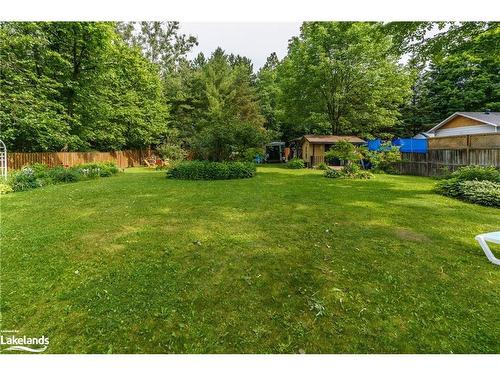 25 Kaye Road, Bracebridge, ON - Outdoor With Backyard