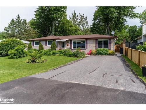 25 Kaye Road, Bracebridge, ON - Outdoor