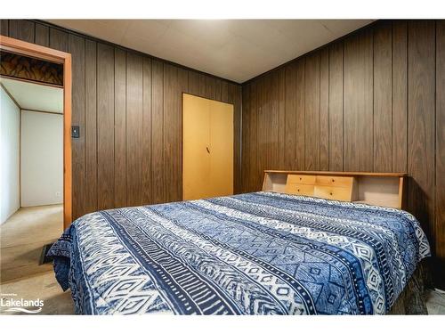 204 Fourth Street, Midland, ON - Indoor Photo Showing Bedroom