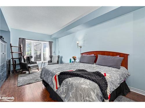 818-32 Dawson Drive, Collingwood, ON - Indoor Photo Showing Bedroom