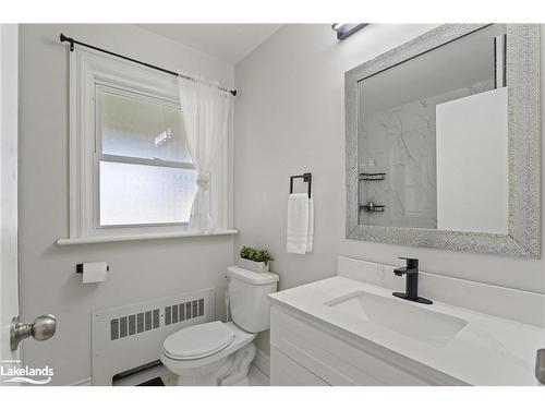 119 Main Street, Sundridge, ON - Indoor Photo Showing Bathroom