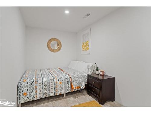 119 Main Street, Sundridge, ON - Indoor Photo Showing Bedroom