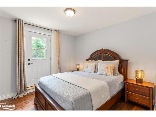 103303 Grey 18 Road, Owen Sound, ON - Indoor Photo Showing Bedroom