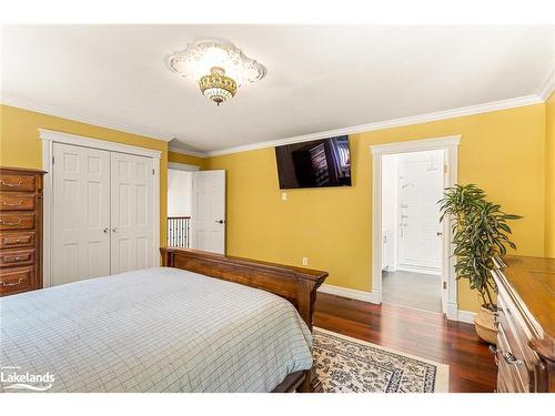 103303 Grey 18 Road, Owen Sound, ON - Indoor Photo Showing Bedroom