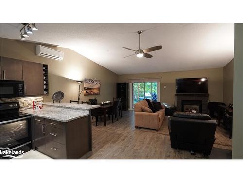 336-5 Dawson Drive, Collingwood, ON - Indoor Photo Showing Bedroom