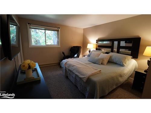 336-5 Dawson Drive, Collingwood, ON - Indoor Photo Showing Bedroom