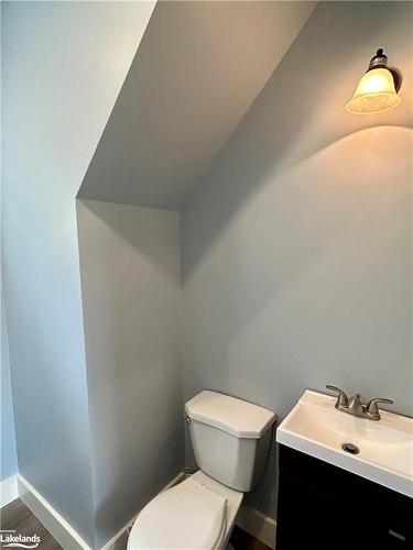222 Main Street, Burk'S Falls, ON - Indoor Photo Showing Bathroom