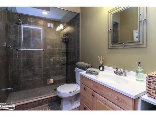 10 Masters Lane, Wasaga Beach, ON - Indoor Photo Showing Bathroom