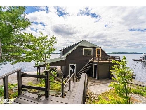 29 Is Keewaydin Island, Muskoka Lakes, ON - Outdoor With Body Of Water