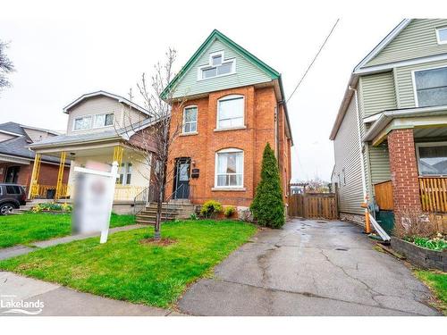 162 Avondale Street, Hamilton, ON - Outdoor With Facade