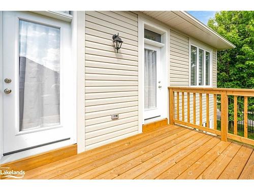 40 Waterview Road, Wasaga Beach, ON - Outdoor With Deck Patio Veranda With Exterior