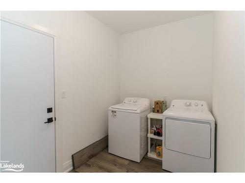 13 Blue Birch Lane, Huntsville, ON - Indoor Photo Showing Laundry Room