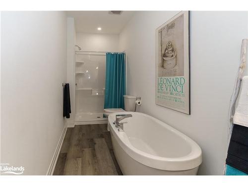 13 Blue Birch Lane, Huntsville, ON - Indoor Photo Showing Bathroom