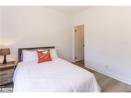 13 Blue Birch Lane, Huntsville, ON - Indoor Photo Showing Bedroom