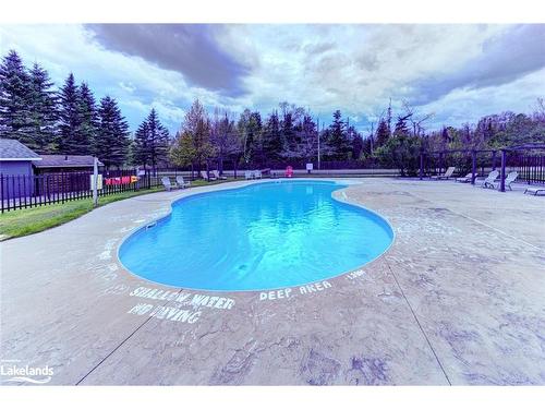 19 Cabin Crescent, Wasaga Beach, ON - Outdoor With In Ground Pool With Backyard