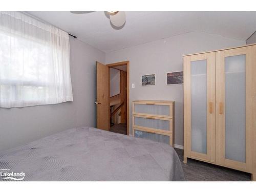 3 Island 15Kl, Gravenhurst, ON - Indoor Photo Showing Bedroom