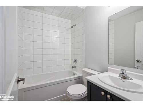 2-35 Dawson Drive, Collingwood, ON - Indoor Photo Showing Bathroom