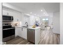 318-4 Kimberly Lane, Collingwood, ON  - Indoor Photo Showing Kitchen With Double Sink With Upgraded Kitchen 