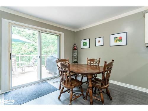 66 Joliet Crescent, Tiny, ON - Indoor Photo Showing Dining Room