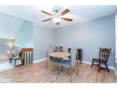 66 Joliet Crescent, Tiny, ON - Indoor Photo Showing Dining Room