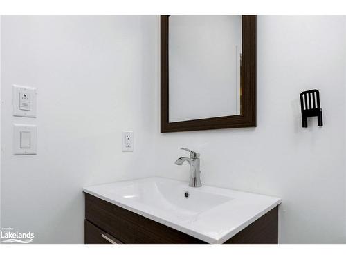 105-22 Beckwith Lane, The Blue Mountains, ON - Indoor Photo Showing Bathroom