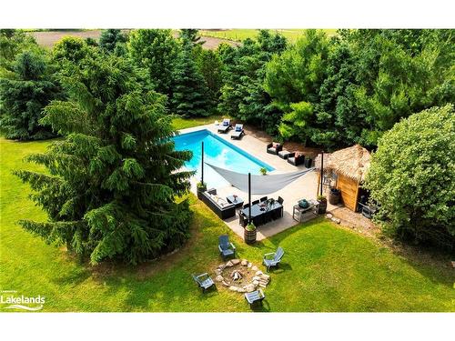 373496 6Th Line, Amaranth, ON - Outdoor With In Ground Pool