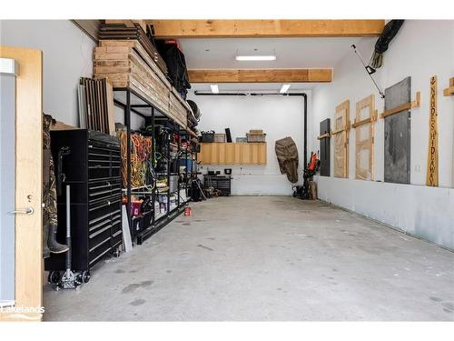 373496 6Th Line, Amaranth, ON - Indoor Photo Showing Garage