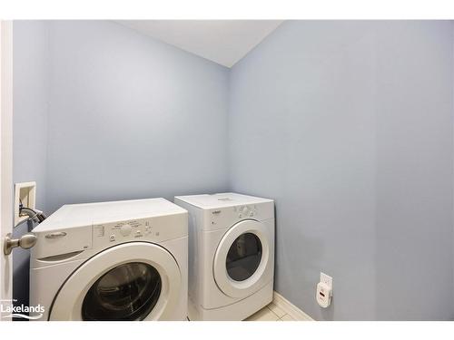 58 Isabella Drive, Orillia, ON - Indoor Photo Showing Laundry Room