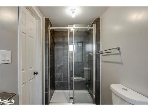 53 Hill Top Drive, Penetanguishene, ON - Indoor Photo Showing Bathroom