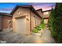 372 Livingstone Street W, Barrie, ON  - Outdoor 