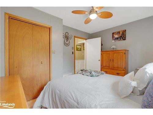 1198 Rodeo Road, Sundridge, ON - Indoor Photo Showing Bedroom