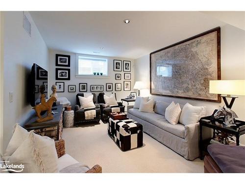 141 Snowbridge Way, The Blue Mountains, ON - Indoor Photo Showing Living Room