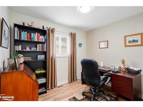 29 Courtice Crescent, Collingwood, ON - Indoor Photo Showing Office