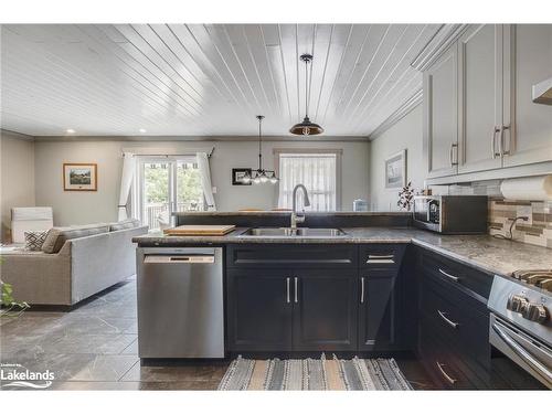 100 Peel Street, Penetanguishene, ON - Indoor Photo Showing Kitchen With Double Sink