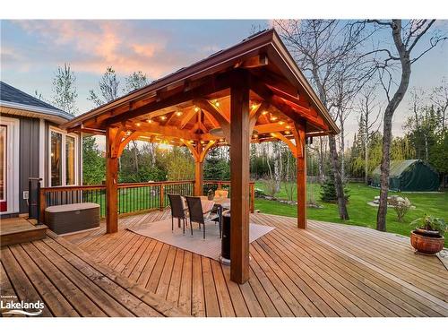 134 Glenlake Boulevard, Collingwood, ON - Outdoor With Deck Patio Veranda