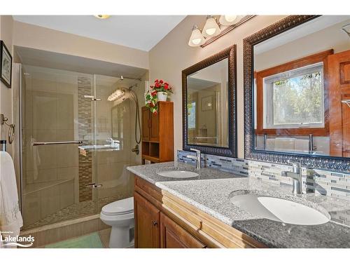 134 Glenlake Boulevard, Collingwood, ON - Indoor Photo Showing Bathroom