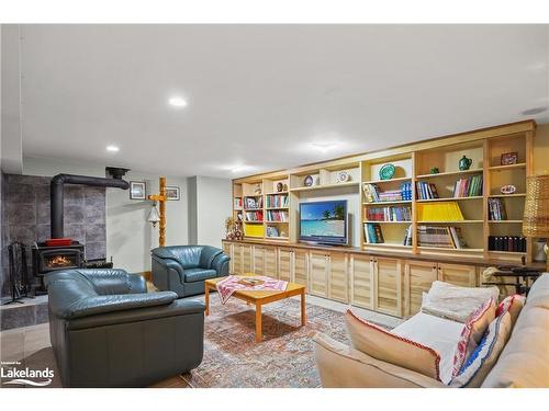 134 Glenlake Boulevard, Collingwood, ON - Indoor Photo Showing Other Room With Fireplace