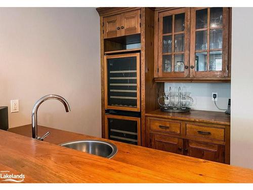 104 Hoggard Court, Thornbury, ON - Indoor Photo Showing Kitchen