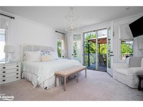 69 Mary Street, Collingwood, ON - Indoor Photo Showing Bedroom