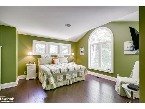 759 Williamsport Road, Huntsville, ON - Indoor Photo Showing Bedroom